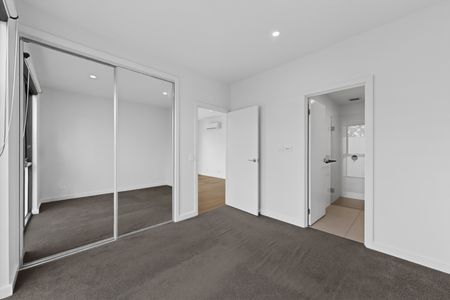 14/52 Seymour Grove, Camberwell VIC 3124 - Apartment For Rent | Domain - Photo 5