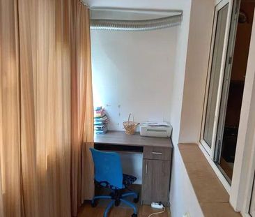 Apartament de inchiriat 2 camere,renovat/ aproape de metrou - Fotografie 1