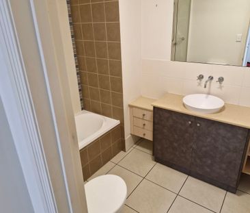 Clifton Beach - Photo 4