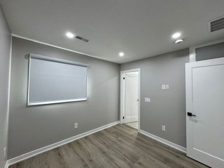 For Lease - 4425 Curia Crescent Unit# Upper, Mississauga, Ontario - Photo 5