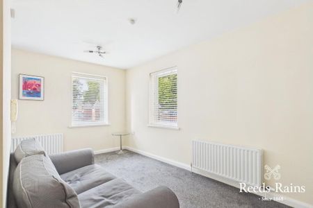 Apartment 1 15 Clara Road, Belfast, BT5 6FN - Photo 2