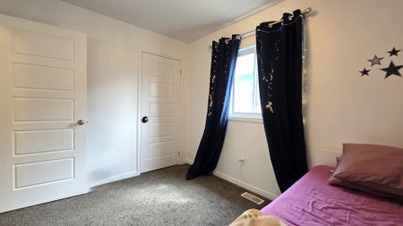 For Lease - 3200 Singleton Avenue Unit# 63, London South, Ontario - Photo 5
