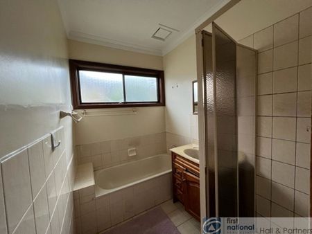 5 Kallay Street, 3175, Dandenong North Vic - Photo 2