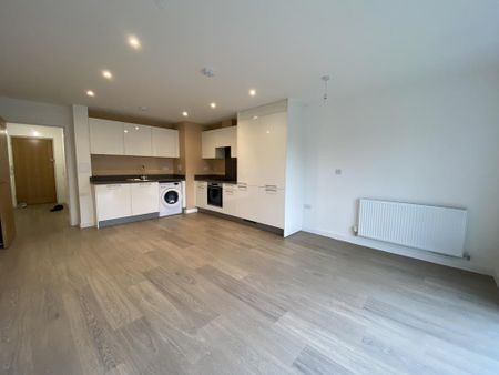 1 bedroom flat to rent - Photo 2