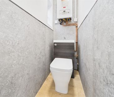 2 bedroom Semi-detached house to rent - Photo 1