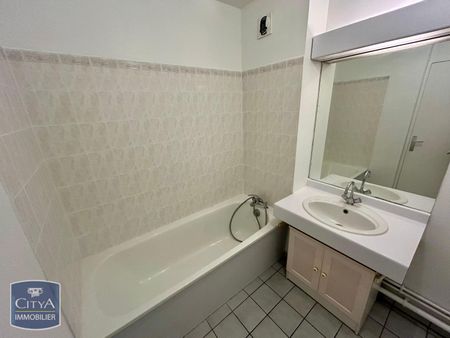 Location Appartement 2 pièces 50m² GUYANCOURT 78280 - Photo 4