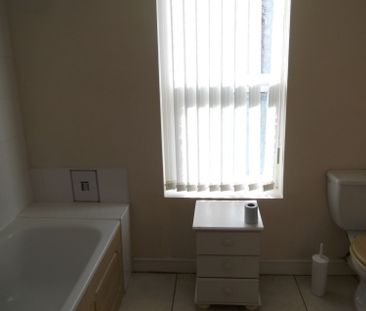 Flat 2 34, Derby Road, Manchester, M14 - Photo 3