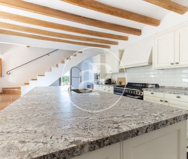 Manor Villa for Rent in La Bonanova - Photo 4