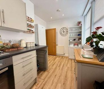 Raebarn House, Hulbert Road, Waterlooville, PO7 - Photo 6