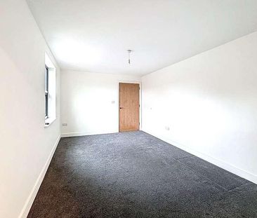 Lyons Grove Consort Street, ST4 - Photo 2