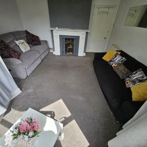 4 bedroom terraced house to rent - Photo 1