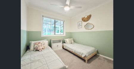 Exceptional Location, Low Maintenance - Photo 4