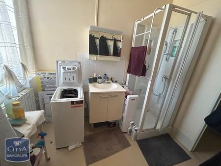 Location Appartement 2 pièces 39m² ST DOULCHARD 18230 - Photo 5