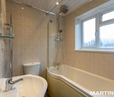 3 bedroom semi-detached house to rent - Photo 2