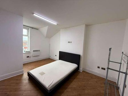 Stratford Road, Sparkhill, B11 - Photo 2