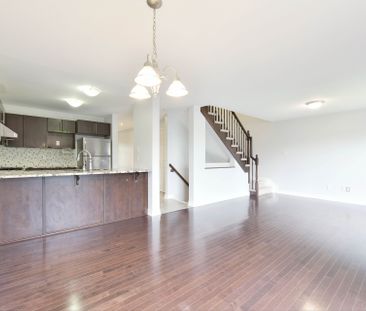 For Lease - 322 BRETTONWOOD Ridge, Kanata, Ontario - Photo 2