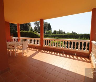 4 bedroom luxury Villa for rent in Alhaurín el Grande, Spain - Photo 2