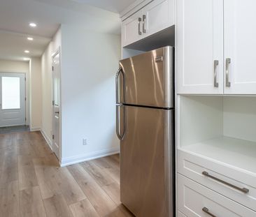 For Lease - 45 Astoria Avenue Unit# 2, Toronto, Ontario - Photo 6