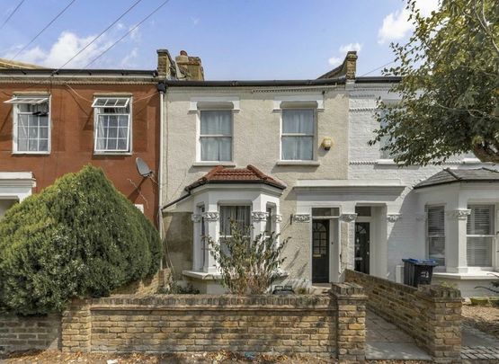 Caroline Road - Photo 1