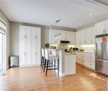 For Lease - 307 Meadowbreeze Drive, Kanata, Ontario - Photo 3