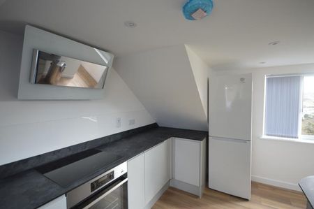 1 bedroom detached house to rent - Photo 3