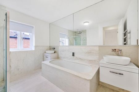 5 bedroom terraced house to rent - Photo 5