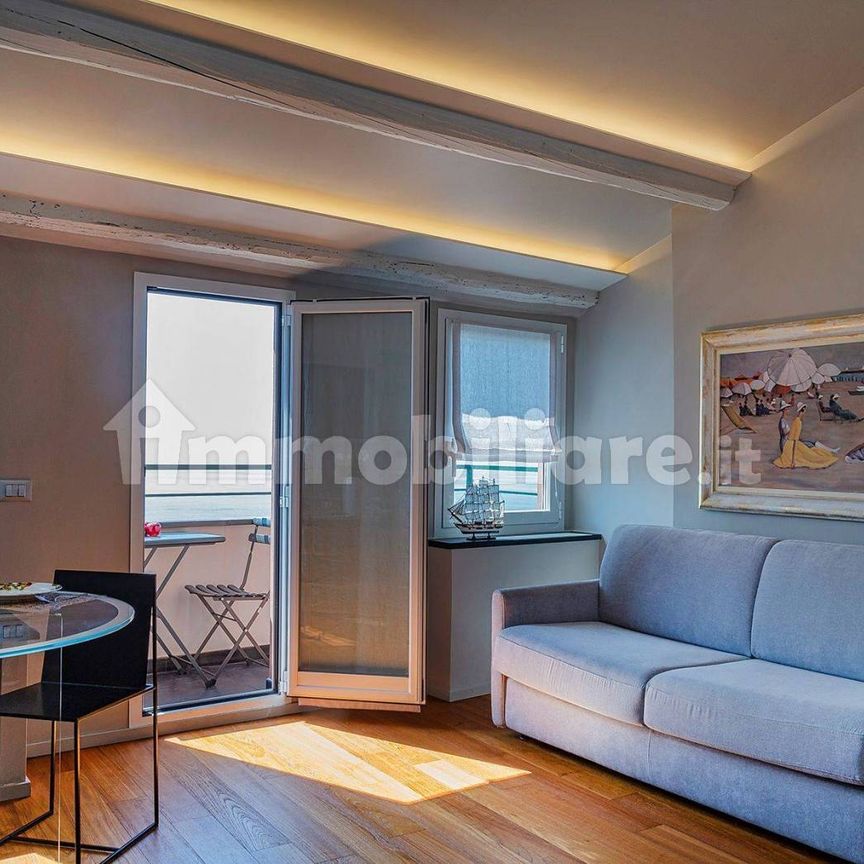 Bilocale via Piero Schiaffino 17, Centro, Camogli - Foto 1