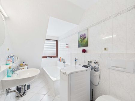 Helle 2-Raum-Wohnung mit Garage und Einbauküche in Auerbach - Photo 5