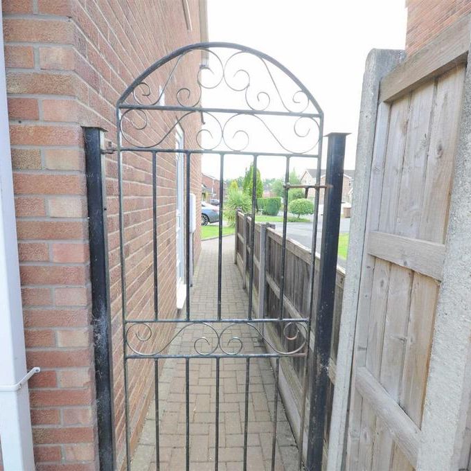 3 bedroom detached house to rent - Photo 1