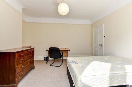 7 bedroom house to rent - Photo 3