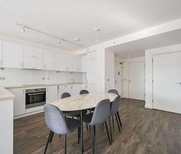 Adlay Apartments, Millet Place, Silvertown, E16 - Photo 5