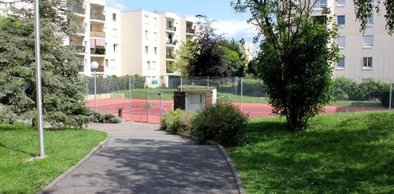Location Appartement 1 pièce 37m² - Photo 2
