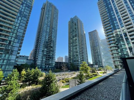 For Lease - 4085 Parkside Village Drive Unit# 609, Mississauga, Ontario - Photo 4