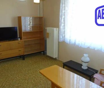 Praktický byt 3+1 s novým balkonem na Vajgaru v J. Hradci - Photo 1