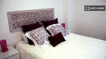 valencia, Valencian Community 46001 - Photo 4