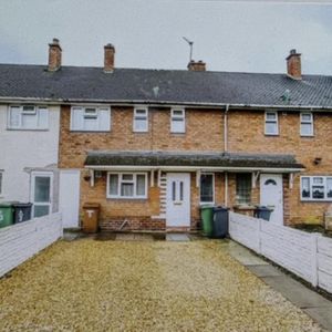 3 bedroom terraced house to rent - Photo 2