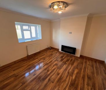 2 bedroom maisonette to rent - Photo 1