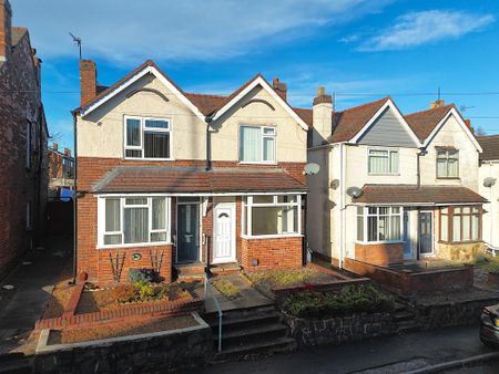 2 bedroom semi-detached house to rent - Photo 5