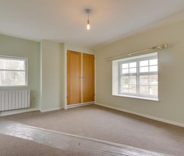 4 bedroom cottage to rent - Photo 3