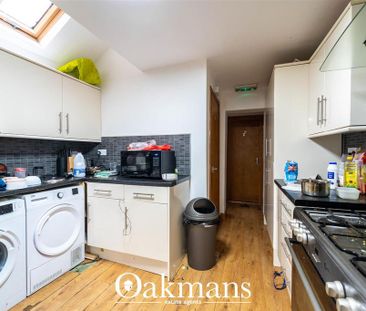 6 bedroom end of terrace house to rent - Photo 4