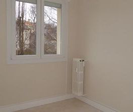 À louer / Appartement F4 / BESANCON QUARTIER MOUILLÈRE 29 A avenue ... - Photo 3