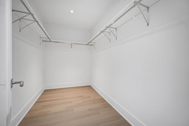 For Lease - 397 Royal Orchard Boulevard Unit# 806, Markham, Ontario - Photo 1