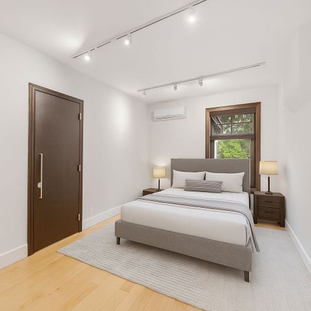 For Lease - 466 King Street Unit# Upper, Toronto, Ontario - Photo 2