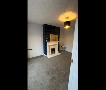 3 Bed End Terrace, Tunstall Crescent, LE4 - Photo 1