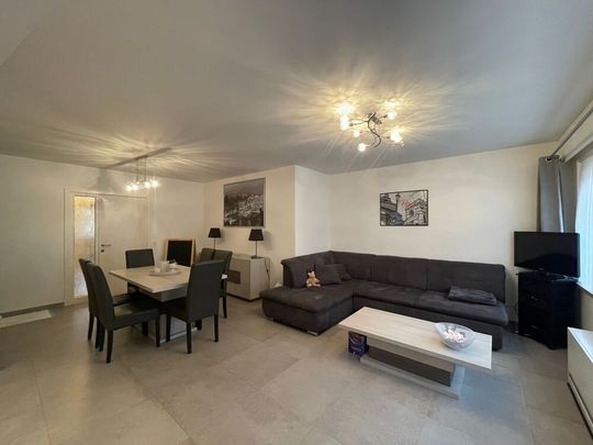 3 Slaapkamer gelijkvloers appartement te huur te Leffingestraat Oostende! - Photo 1