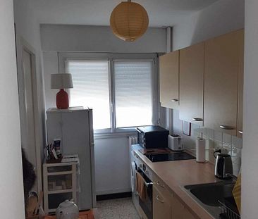 Location - Appartement T2 de 48 m² avec cave - Photo 4