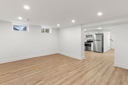 For Lease - 745 Glengrove Street, Oshawa, Ontario - Photo 2