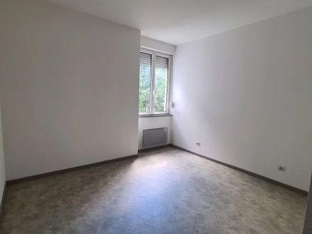 Location Appartement 3 pièces 61 m2 à Saulcy-sur-Meurthe - Photo 2