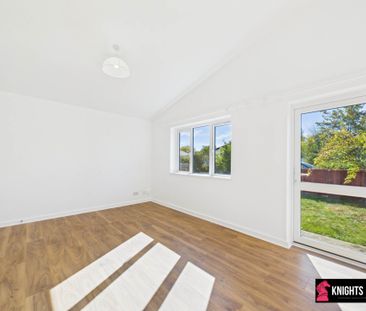 Price £1,400 pcm - Available Now - Unfurnished - Photo 2