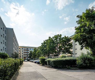 Singles aufgepasst - Helle 1-Zimmer Wohnung in Hellersdorf - Photo 3